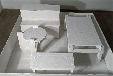 ABSALON (Eshel MEIR, dit), <em>Proposition d'objets quotidiens - (échelle1)</em>, 1989